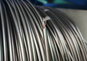 A notícia a mais atrasada da empresa aproximadamente Cabos com isolamento mineral - núcleo de cobre com isolamento mineral e revestimentos metálicos, como cobre, etc.